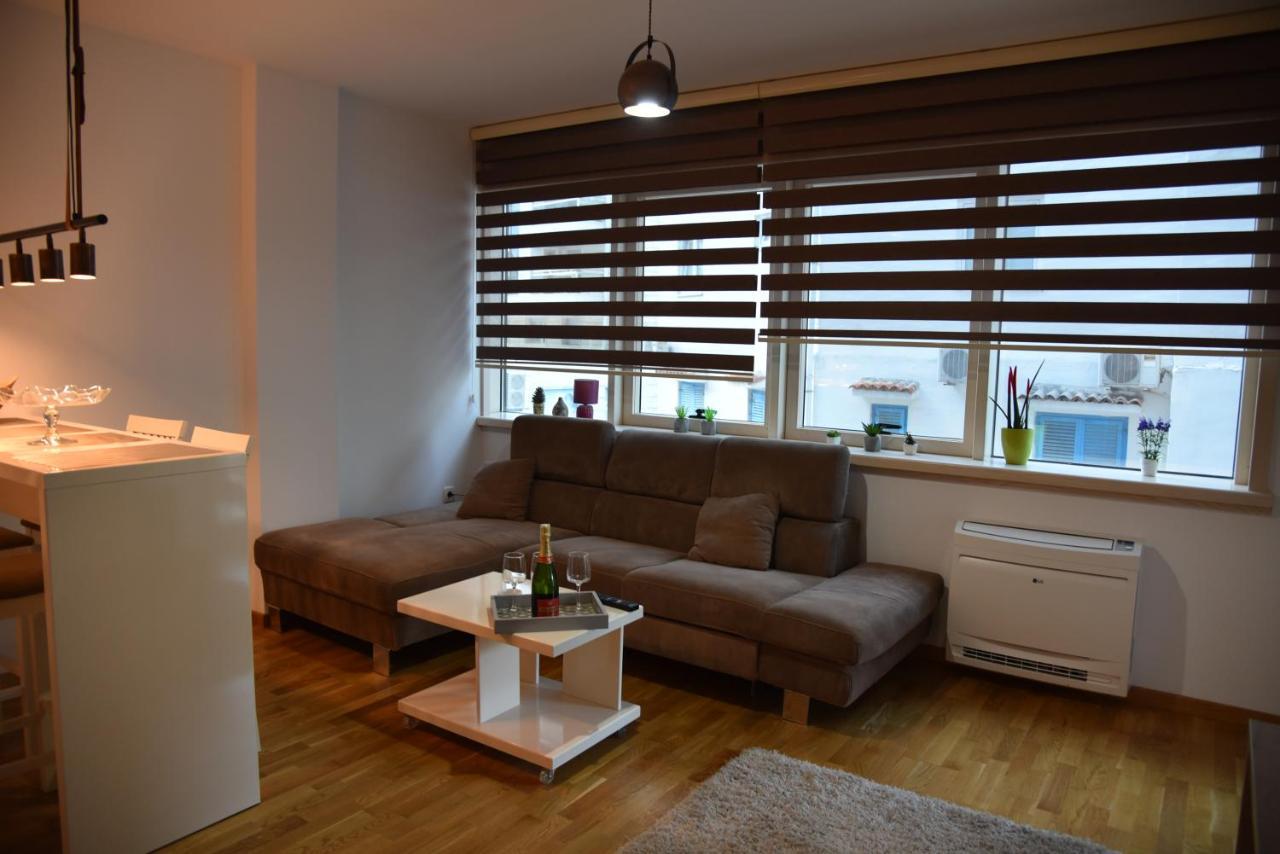 Apartment Lux Fontana 부드바 외부 사진