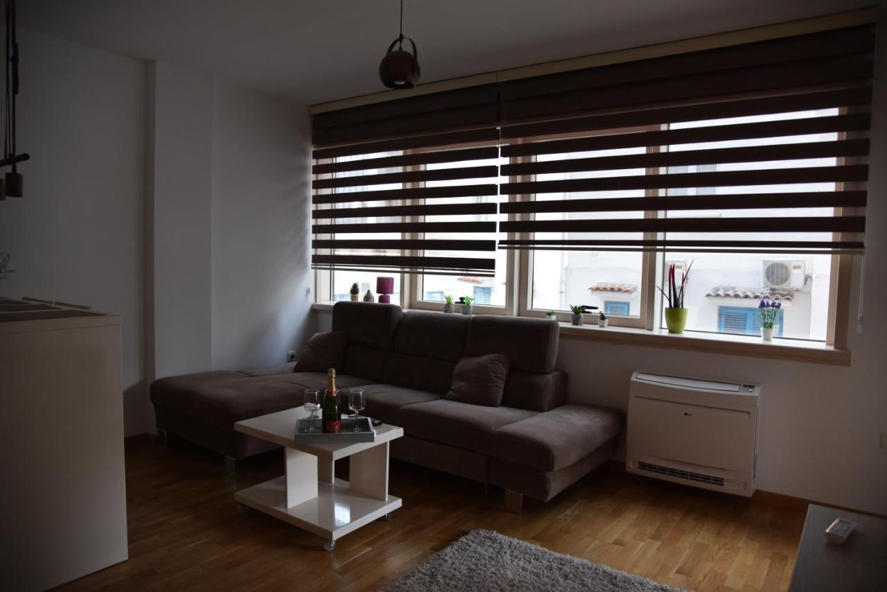 Apartment Lux Fontana 부드바 외부 사진