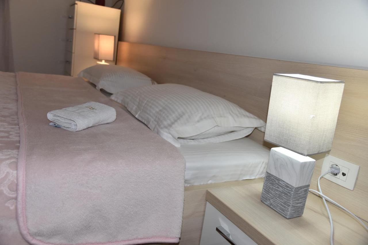Apartment Lux Fontana 부드바 외부 사진