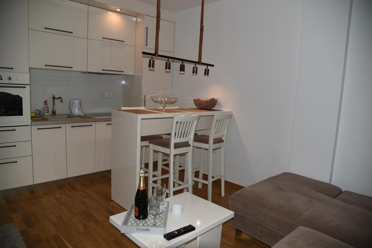 Apartment Lux Fontana 부드바 외부 사진